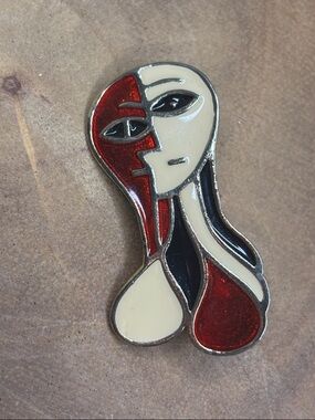 Abstract Face Enamel Brooch in Cream, Red & Black Picasso Style